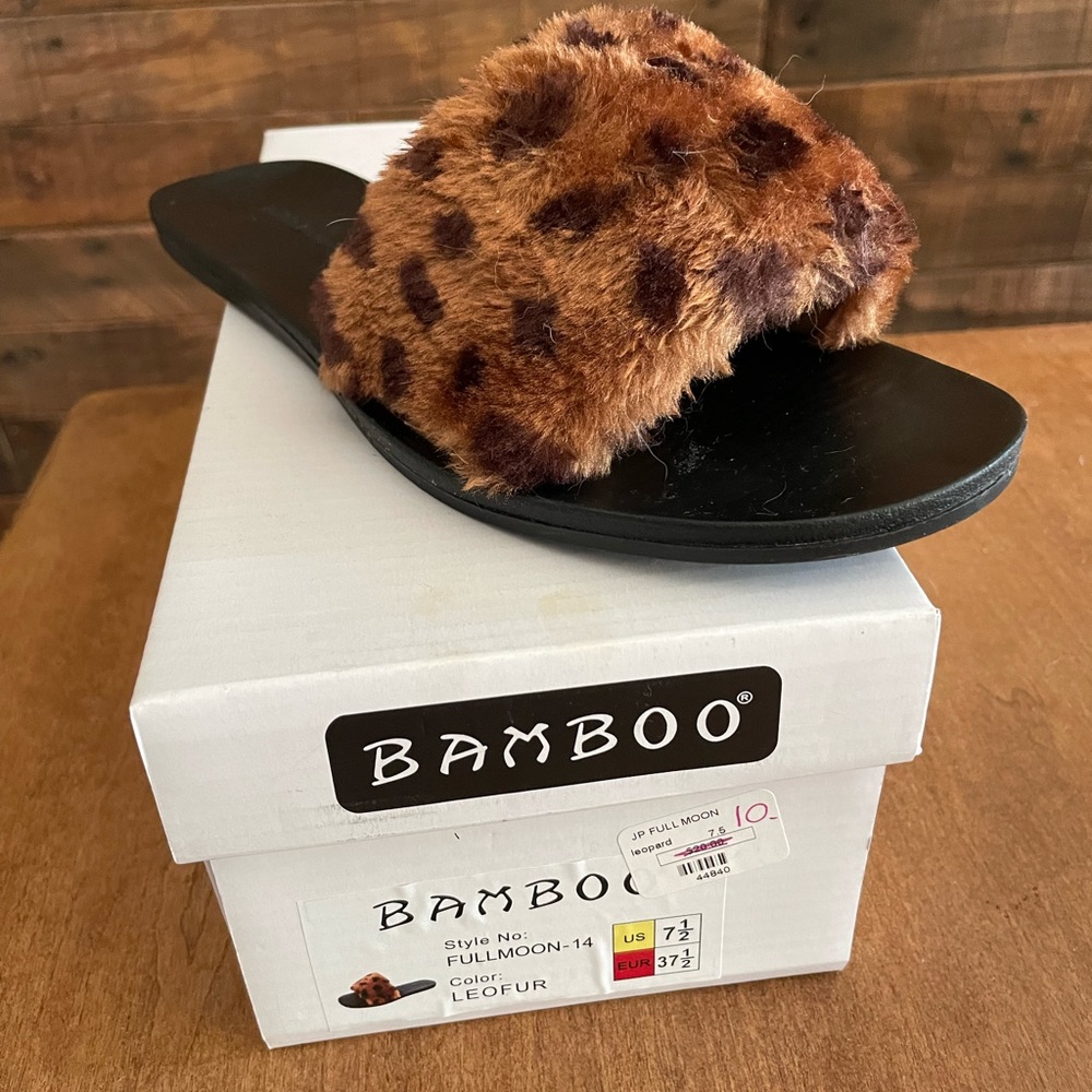 Bamboo Leopard Fur Slides, Size 7.5